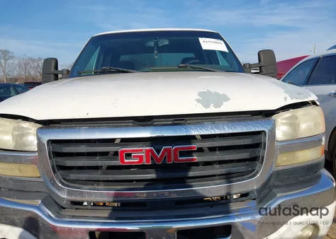 2005 GMC Sierra 2500Hd Sle z USA, uszkodzony, nr VIN 1GTHK23U15F970791